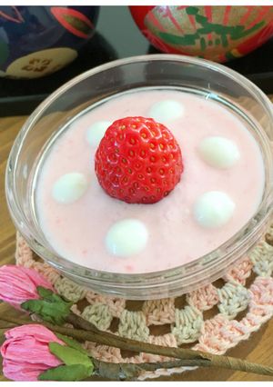 春色ヨーグルト☆離乳食☆おひなさまに☆-レシピのメイン写真