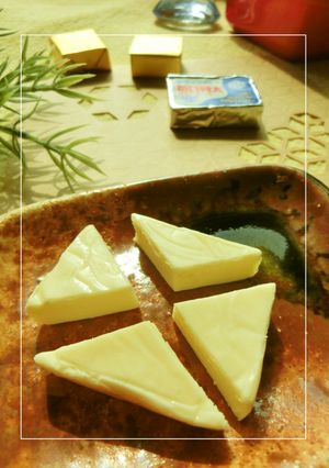 チーズやバターなど、きれいに半分っこ。-レシピのメイン写真
