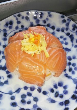 サーモンの花寿司-レシピのメイン写真