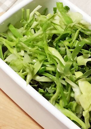 ポリ袋で簡単☆キャベツの塩こうじ漬け-レシピのメイン写真