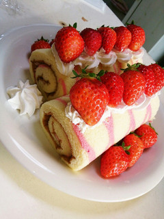 ひな祭り簡単ロールケーキ-レシピのメイン写真