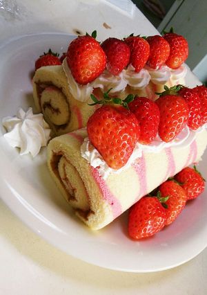 ひな祭り簡単ロールケーキ-レシピのメイン写真