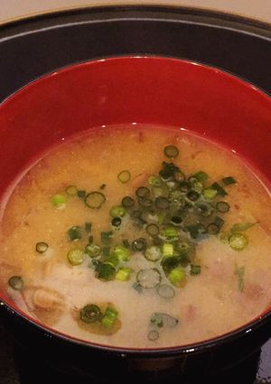 【便秘解消】玉ねぎたっぷりなめこ汁-レシピのメイン写真