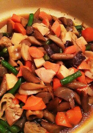 ♪煮汁少なめ 根菜の煮物♪ 筑前煮-レシピのメイン写真