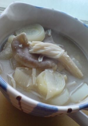きのこたくさんのお味噌汁-レシピのメイン写真