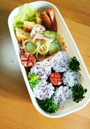 大きなお花のお弁当-レシピのメイン写真