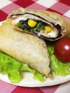 チーズがとろーりハムとほうれん草の春巻き-レシピのメイン写真