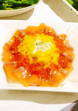 お刺身で！サーモンとオニオンマリネ-レシピのメイン写真