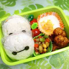 รูปของ キャラ弁☆ベイマックスサンドイッチ