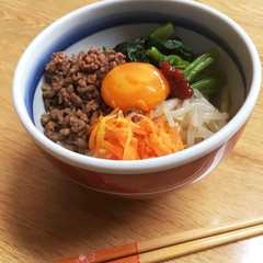 簡単♡ちゃちゃっとビビンバ丼-レシピのメイン写真