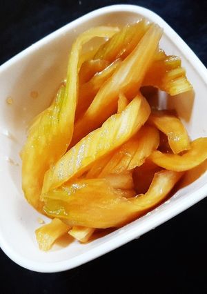 セロリのめんつゆ漬け☆材料2つのみ✩-レシピのメイン写真