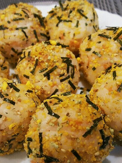 超簡単★寿司飯で作る鮭の絶品おむすび♪-レシピのメイン写真