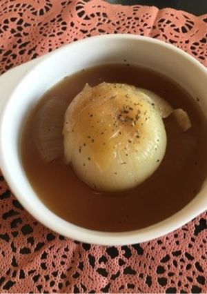 玉ねぎまるまるオニオンスープ-レシピのメイン写真