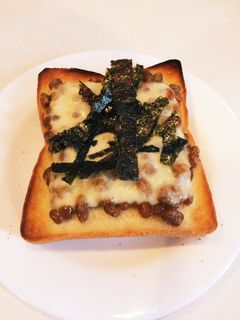 簡単★納豆トースト-レシピのメイン写真