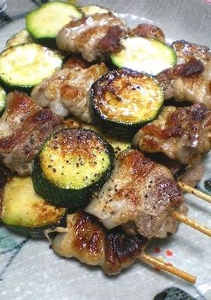 豚バラ肉とズッキーニの串焼き-レシピのメイン写真