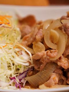 簡単タイ料理!ナンプラーで豚ニンニク炒め-レシピのメイン写真