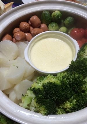 土鍋で豆腐入りチーズフォンデュ-レシピのメイン写真