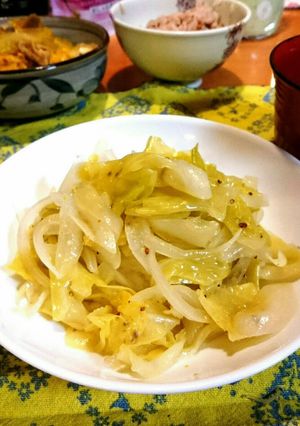 キャベツと玉ねぎマリネ,レンジで簡単♪-レシピのメイン写真