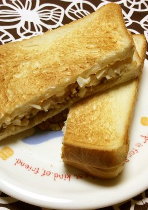 タルタルソースと焼きそばのホットサンド-レシピのメイン写真