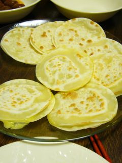 餃子の皮でチーズせんべい?-レシピのメイン写真