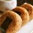 胡麻とおかかの焼きおにぎり♪