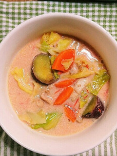 野菜たっぷり。トマトミルクスープ-レシピのメイン写真