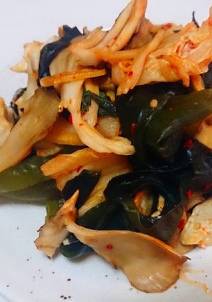 簡単！わかめと舞茸のオバキム炒め-レシピのメイン写真