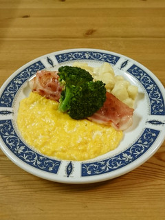 ジャガイモのミルク煮とスクランブルエッグ-レシピのメイン写真