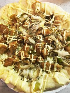 鶏肉と舞茸の和風ピザ-レシピのメイン写真