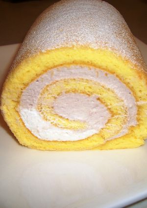 しっとりふわふわロールケーキ生地-レシピのメイン写真