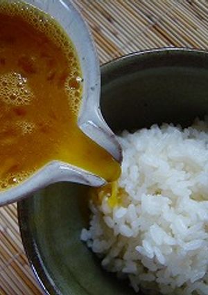 ダシで美味しい！タマかけご飯-レシピのメイン写真
