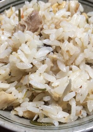 鯖水煮缶で〜おばあちゃんの炊き込みご飯〜-レシピのメイン写真