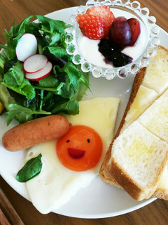 にこにこ♪目玉焼き-レシピのメイン写真
