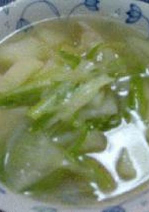 鶏モモ肉の石狩鍋風スープ-レシピのメイン写真
