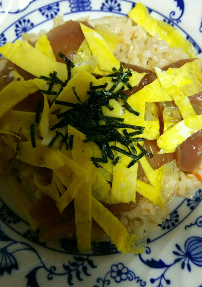 マグロの漬けのっけ散らし寿司-レシピのメイン写真