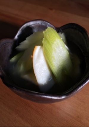 セロリとイカくんのレモン和え-レシピのメイン写真