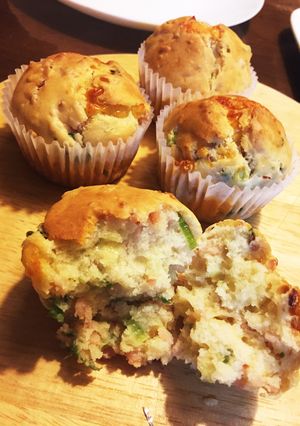 ねぎとハムとチーズのおかずマフィン-レシピのメイン写真