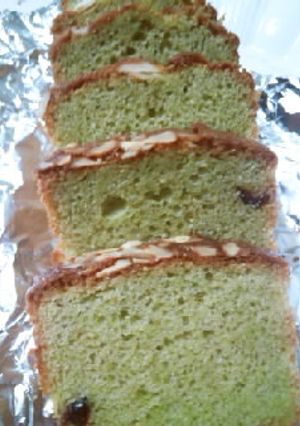 抹茶・ラムレーズン入り米粉パウンドケーキ-レシピのメイン写真
