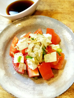 トマトとクリームチーズの冷奴風サラダ-レシピのメイン写真