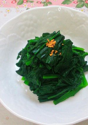 綺麗！ほうれん草を色鮮やかに茹でる方法-レシピのメイン写真