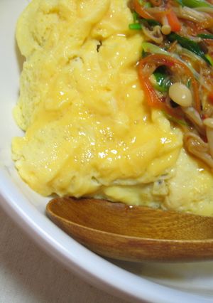 牛肉とごぼう飯の玉子あんかけ-レシピのメイン写真