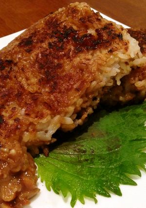 ホットサンドメーカーで焼きおにぎり-レシピのメイン写真
