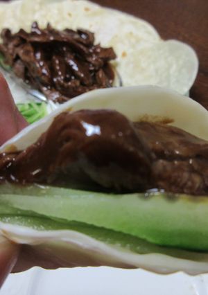 餃子の皮で北京ダックを包む薄餅-レシピのメイン写真