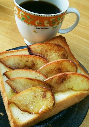 ハニートースト☆焼きりんごのせ-レシピのメイン写真