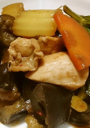セロリとなすと鶏肉のピリ辛中華炒め♪-レシピのメイン写真