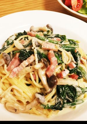 ベーコンとほうれん草のクリームパスタ-レシピのメイン写真