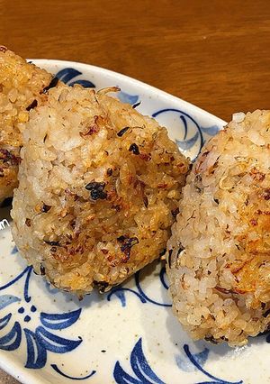 ちりめんじゃこの焼きおにぎり-レシピのメイン写真