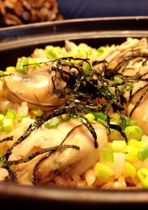 超シンプル！土鍋で牡蠣の炊き込みごはん-レシピのメイン写真