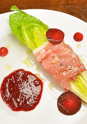 短角牛とロメインレタスサラダビーツポン酢-レシピのメイン写真