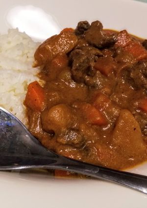 塩麹とシャトルシェフで柔らか牛すじカレー-レシピのメイン写真